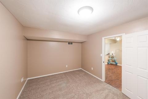 5641 Sheed Rd, Cincinnati, OH 45247 photo 17