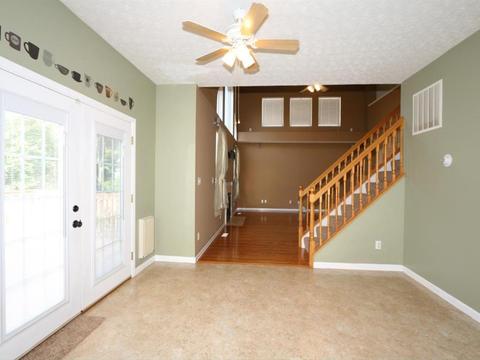 479 Park Pl, Cincinnati, OH 45244 photo 9