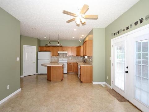 479 Park Pl, Cincinnati, OH 45244 photo 8