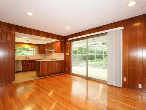 8517 Cavalier Dr, Cincinnati, OH 45231 photo 12
