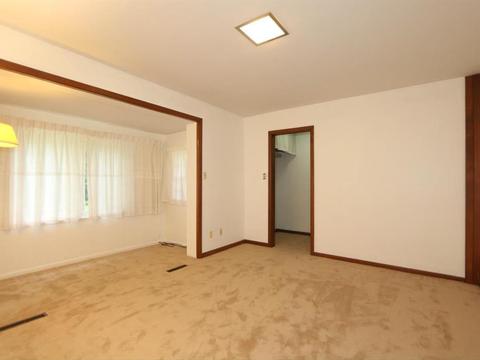 8517 Cavalier Dr, Cincinnati, OH 45231 photo 13