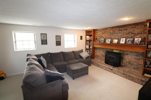 1002 Boyle Rd, Hamilton, OH 45013 photo 4