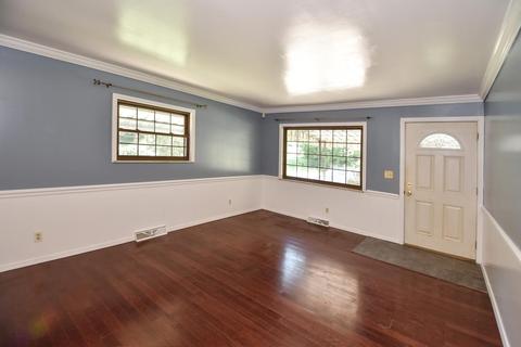 6349 Hillside Ave, Cincinnati, OH 45233 photo 2
