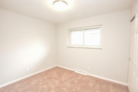 8595 Donegal Dr, Cincinnati, OH 45236 photo 11