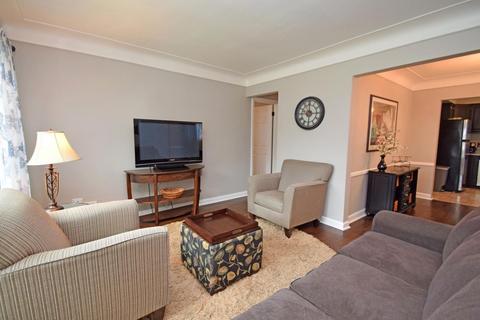 1139 Hempstead Dr, Cincinnati, OH 45231 photo 5