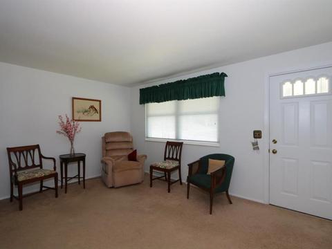 5347 Rawhide Ct, Cincinnati, OH 45238 photo 2