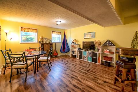 741 Miles Ln, Cincinnati, OH 45245 photo 24