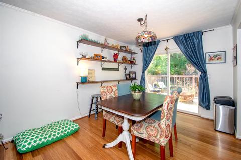741 Miles Ln, Cincinnati, OH 45245 photo 10