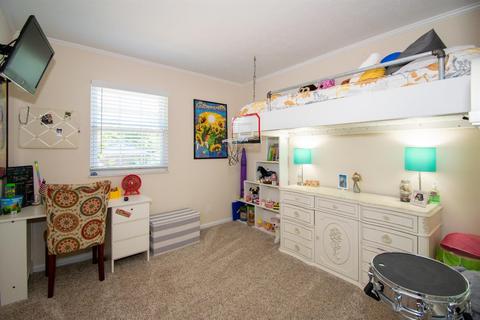 741 Miles Ln, Cincinnati, OH 45245 photo 21