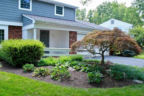 794 Strathcoma Dr, Cincinnati, OH 45255 photo 3