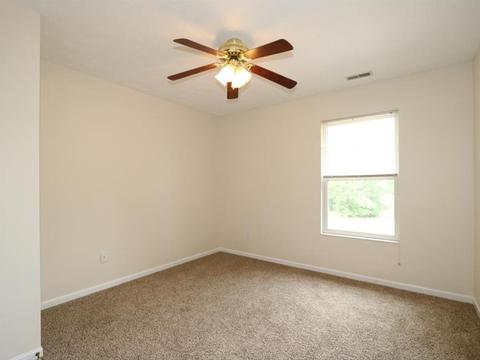 828 Wingate Dr, Cincinnati, OH 45245 photo 15