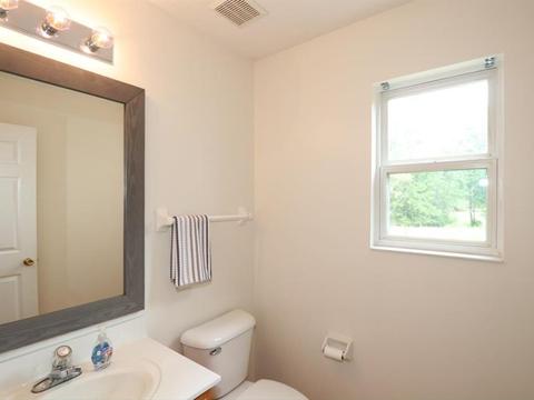 828 Wingate Dr, Cincinnati, OH 45245 photo 19