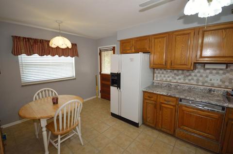 9198 Ranchill Dr, Cincinnati, OH 45231 photo 7