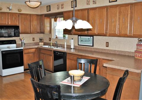 1645 Lockbourne Dr, Cincinnati, OH 45240 photo 2