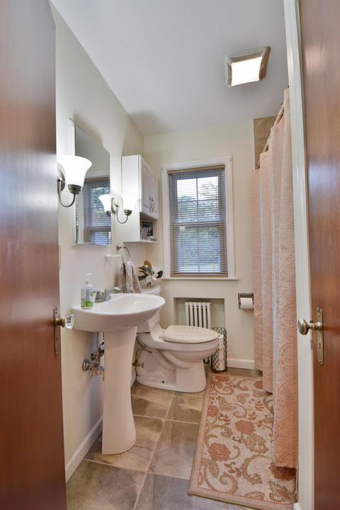 9700 Winton Rd, Cincinnati, OH 45231 photo 9