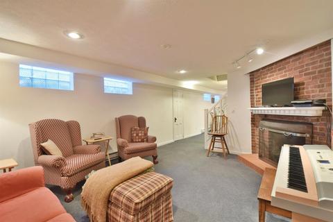 9700 Winton Rd, Cincinnati, OH 45231 photo 18