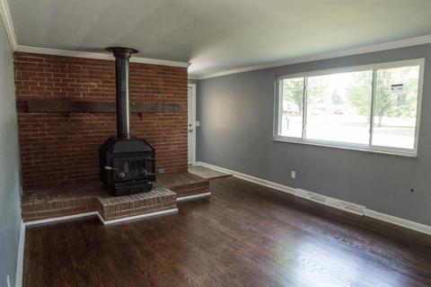 4083 Clover Dr, Cincinnati, OH 45245 photo 5