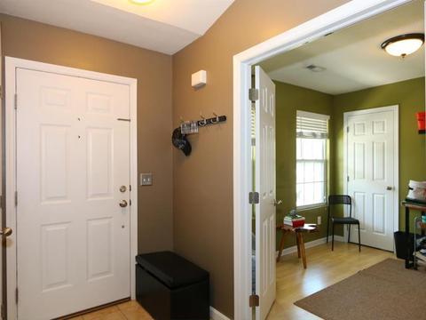 4168 Gensen Loop, Cincinnati, OH 45245 photo 2