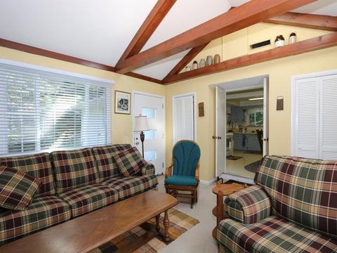 6901 Dearwester Dr, Cincinnati, OH 45236 photo 5