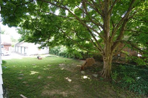 1662 Sutton Ave, Cincinnati, OH 45230 photo 19