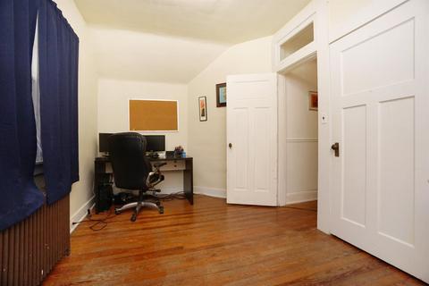 1662 Sutton Ave, Cincinnati, OH 45230 photo 11