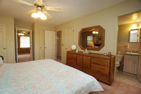 5529 Foxrun Ct, Cincinnati, OH 45239 photo 16