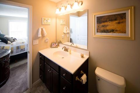 490 Heritage Sq, Harrison, OH 45030 photo 13