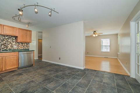 2532 Riverside Dr, Cincinnati, OH 45202 photo 7