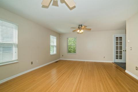 2532 Riverside Dr, Cincinnati, OH 45202 photo 2
