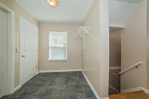 2532 Riverside Dr, Cincinnati, OH 45202 photo 11