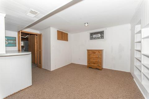 9 January Ct, Greenhills, OH 45218 photo 19
