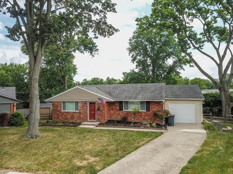 9 January Ct, Greenhills, OH 45218 photo 1