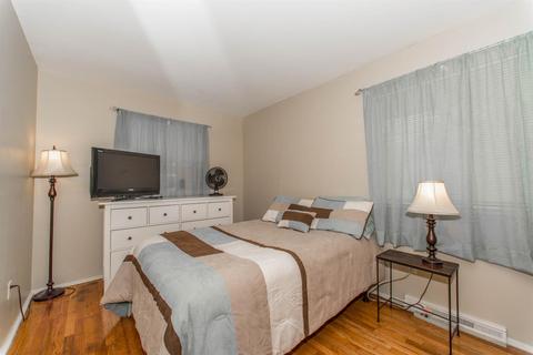 9 January Ct, Greenhills, OH 45218 photo 13