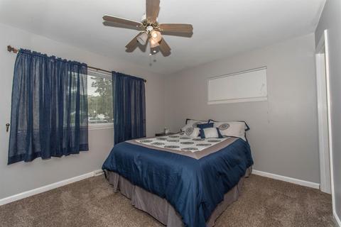 9 January Ct, Greenhills, OH 45218 photo 12