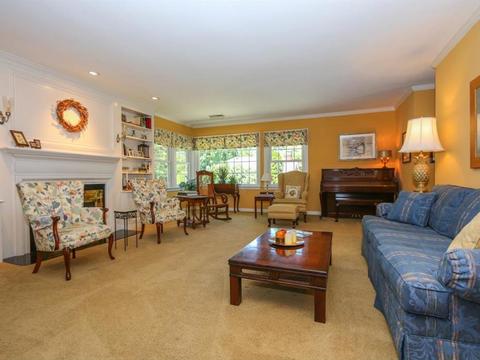 102 Forest Ave, Wyoming, OH 45215 photo 5
