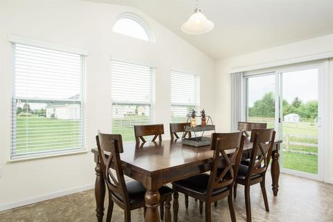 455 Macready Ave, Monroe, OH 45050 photo 4