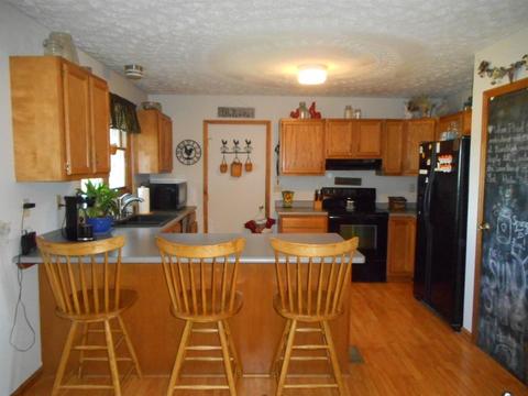 152 Pansy Rd, Blanchester, OH 45107 photo 2