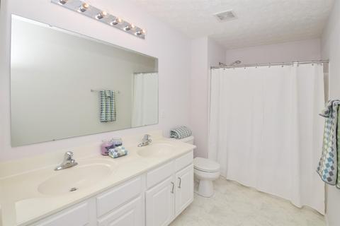 525 Park Pl, Cincinnati, OH 45244 photo 21