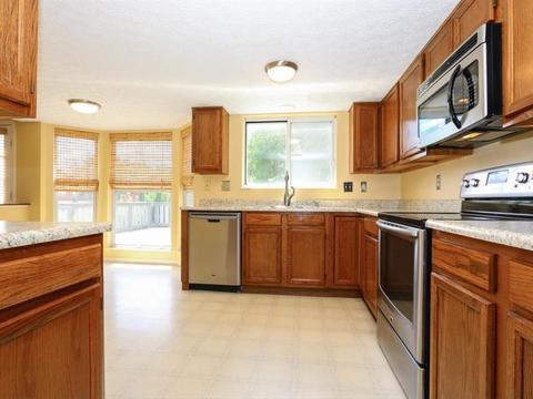 11992 Stillwind Dr, Cincinnati, OH 45249 photo 12