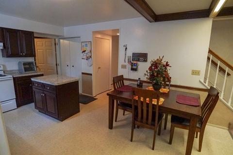 2514 Meyerhill Dr, Cincinnati, OH 45211 photo 10