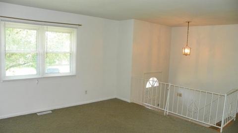 11523 Imhoff Ct, Forest Park, OH 45240 photo 3