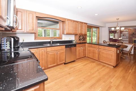 4911 Pine Needle Ct, Cincinnati, OH 45244 photo 7