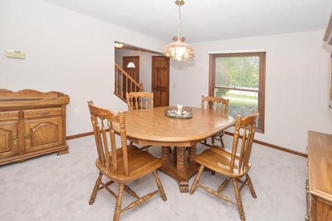 4911 Pine Needle Ct, Cincinnati, OH 45244 photo 4