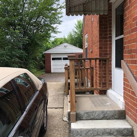 1713 Centerridge Ave, Cincinnati, OH 45231 photo 2
