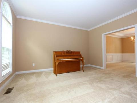 8845 Cross St, Cincinnati, OH 45242 photo 4