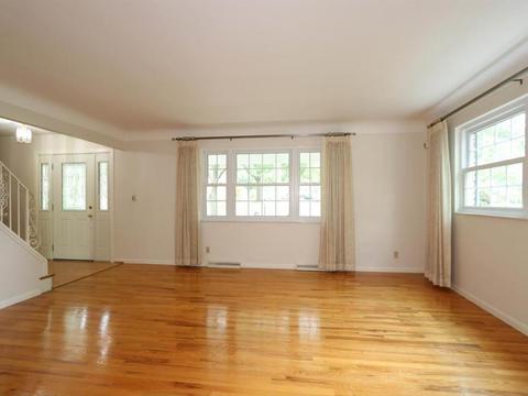 444 Riddle Rd, Cincinnati, OH 45220 photo 5