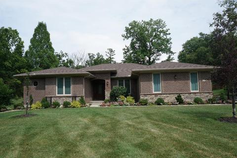 8270 Springvalley Dr, Cincinnati, OH 45236 photo 1
