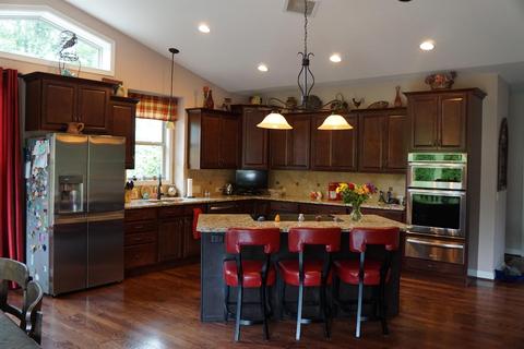 8270 Springvalley Dr, Cincinnati, OH 45236 photo 3