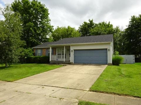 689 Mockingbird Ln, Cincinnati, OH 45244 photo 1