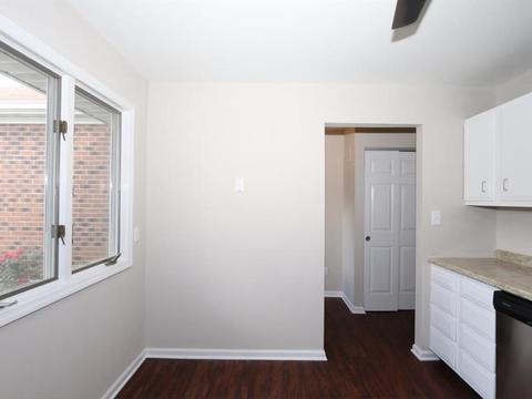 9042 Winton Rd, Cincinnati, OH 45231 photo 9